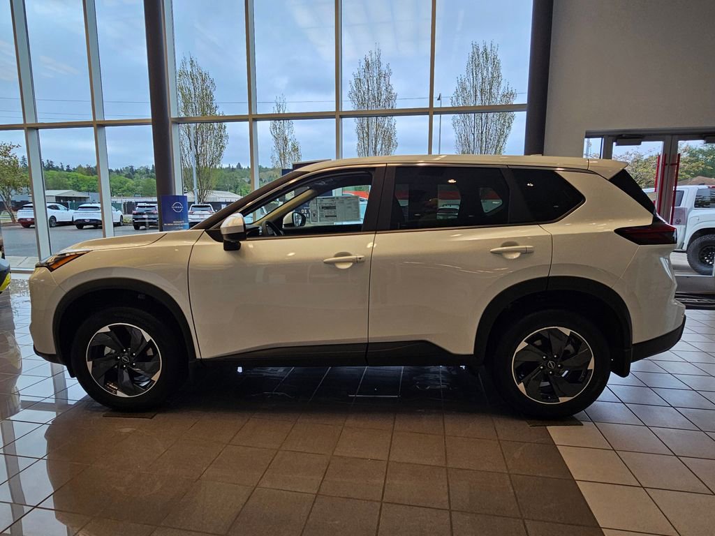 New 2026 Nissan Rogue SV AWD/4WD image 8