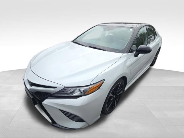 Used 2019 Toyota Camry XSE w/ Navigation Package image 9