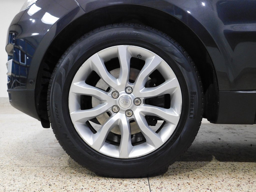 Used 2014 Land Rover Range Rover Sport HSE image 23