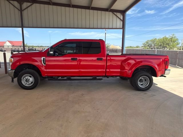 Used 2021 Ford F350 XLT w/ XLT Value Package AWD/4WD image 4