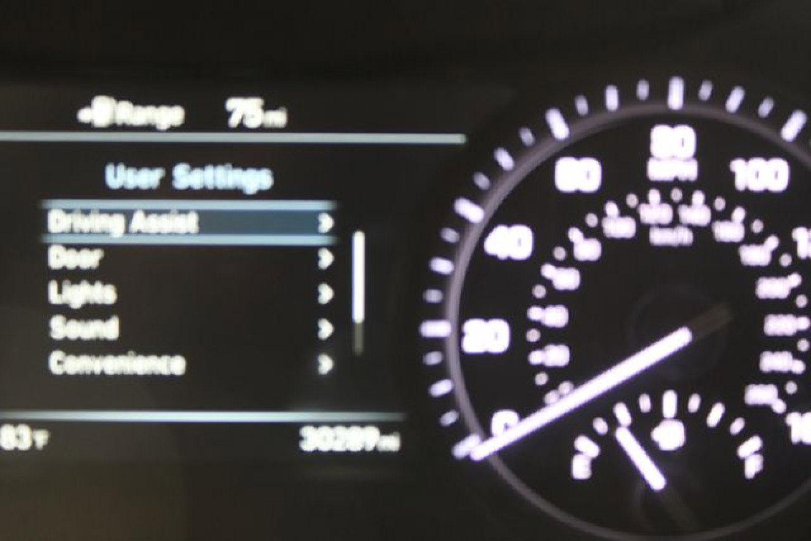 Used 2018 Genesis G80 3.8 w/ Option Group 02 RWD image 24