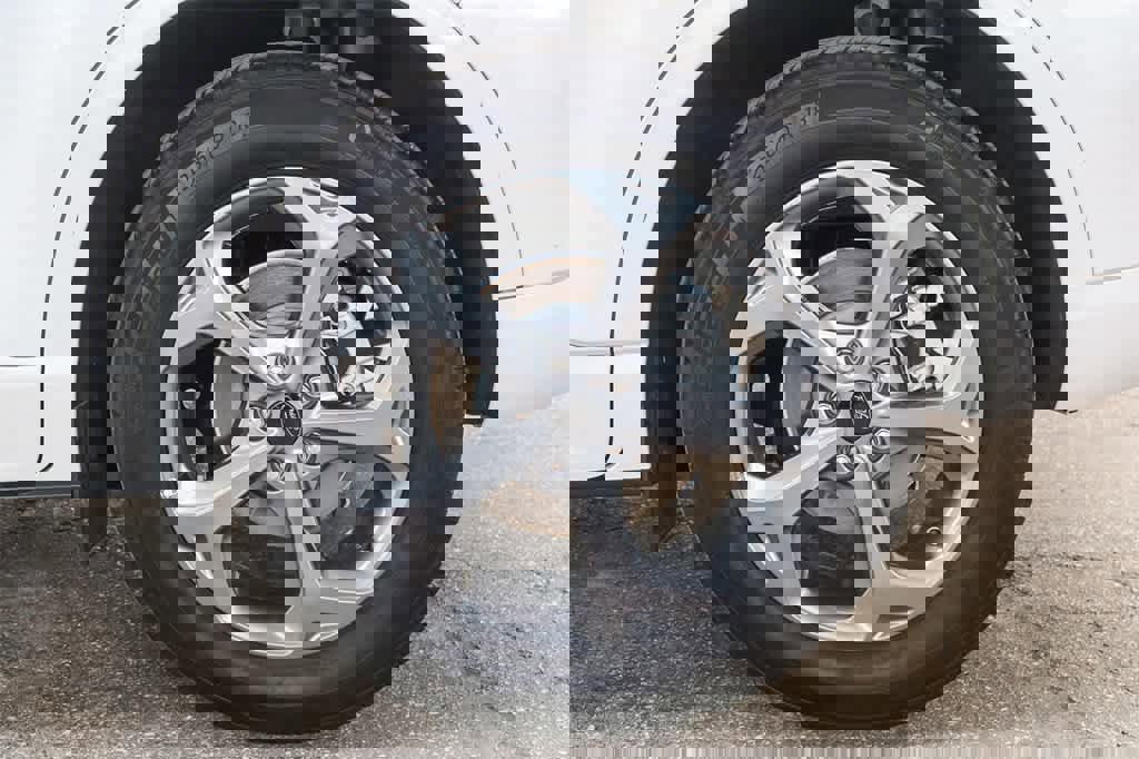 Used 2024 Ford Escape ST-Line w/ Tech Pack #1 image 10