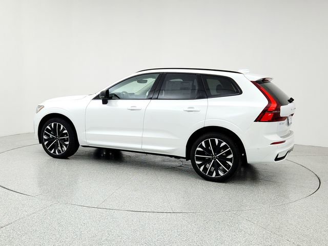 New 2026 Volvo XC60 B5 Ultra w/ Protection Package Premier image 7