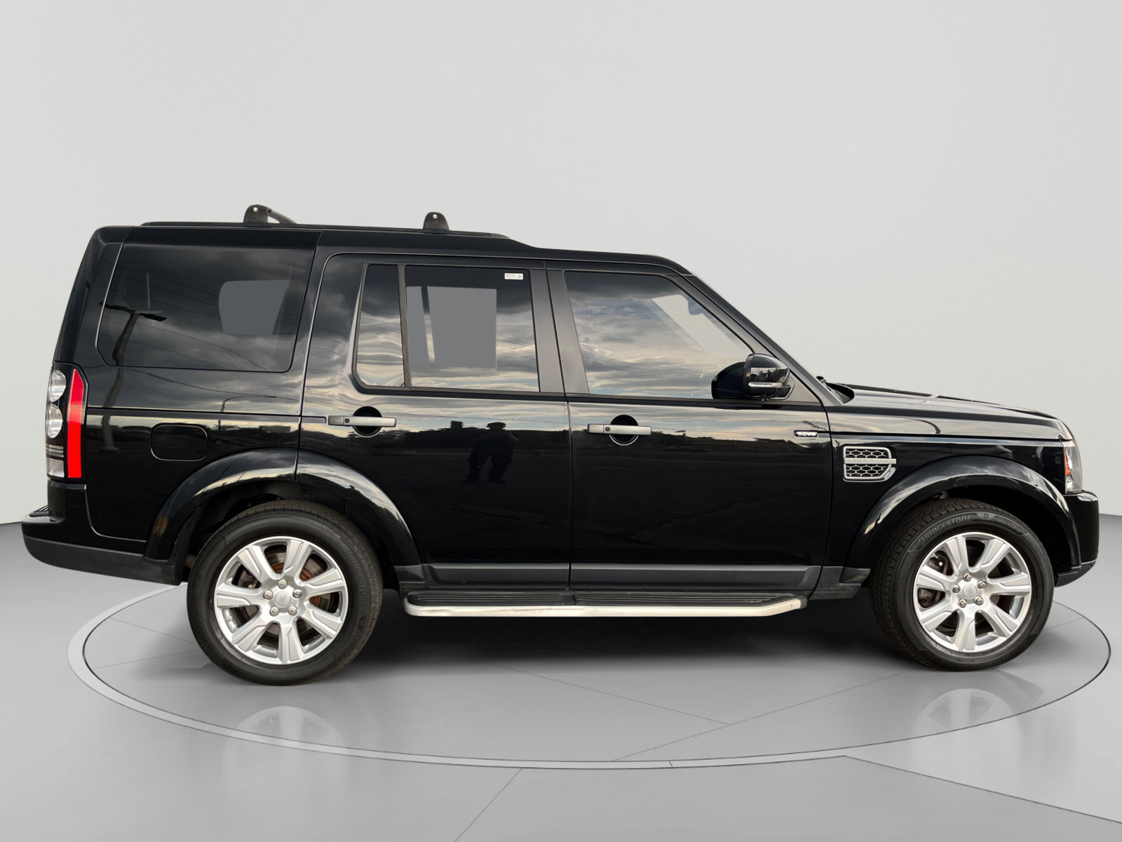 Used 2015 Land Rover LR4 HSE AWD/4WD image 6