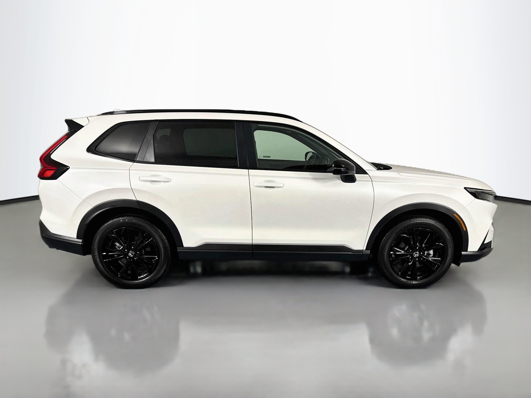 Certified 2026 Honda CR-V Sport Touring image 4