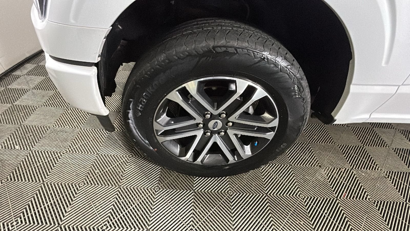 Used 2023 Ford F150 XL AWD/4WD image 10