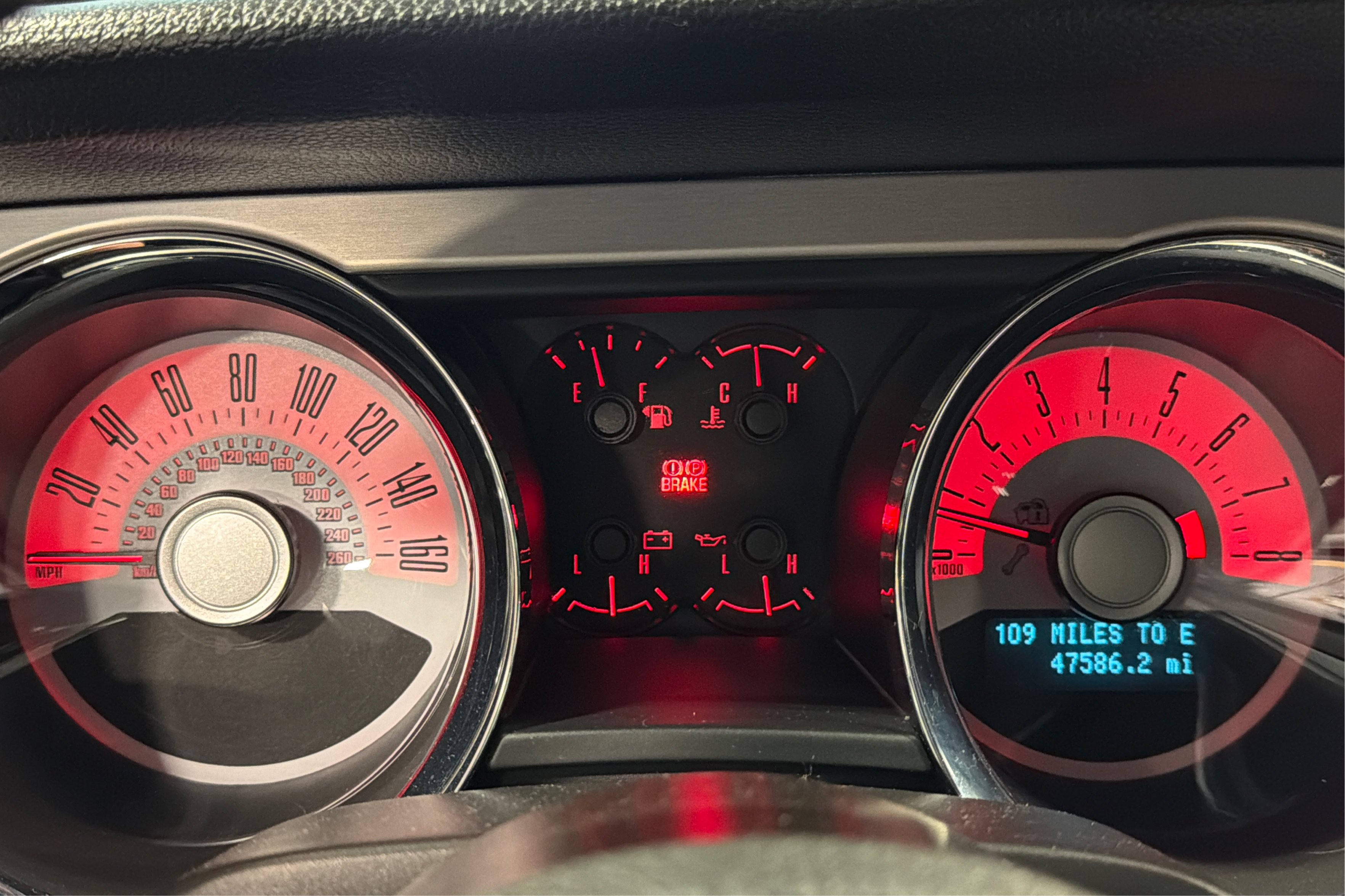 Used 2012 Ford Mustang GT Premium w/ Security Pkg RWD image 24