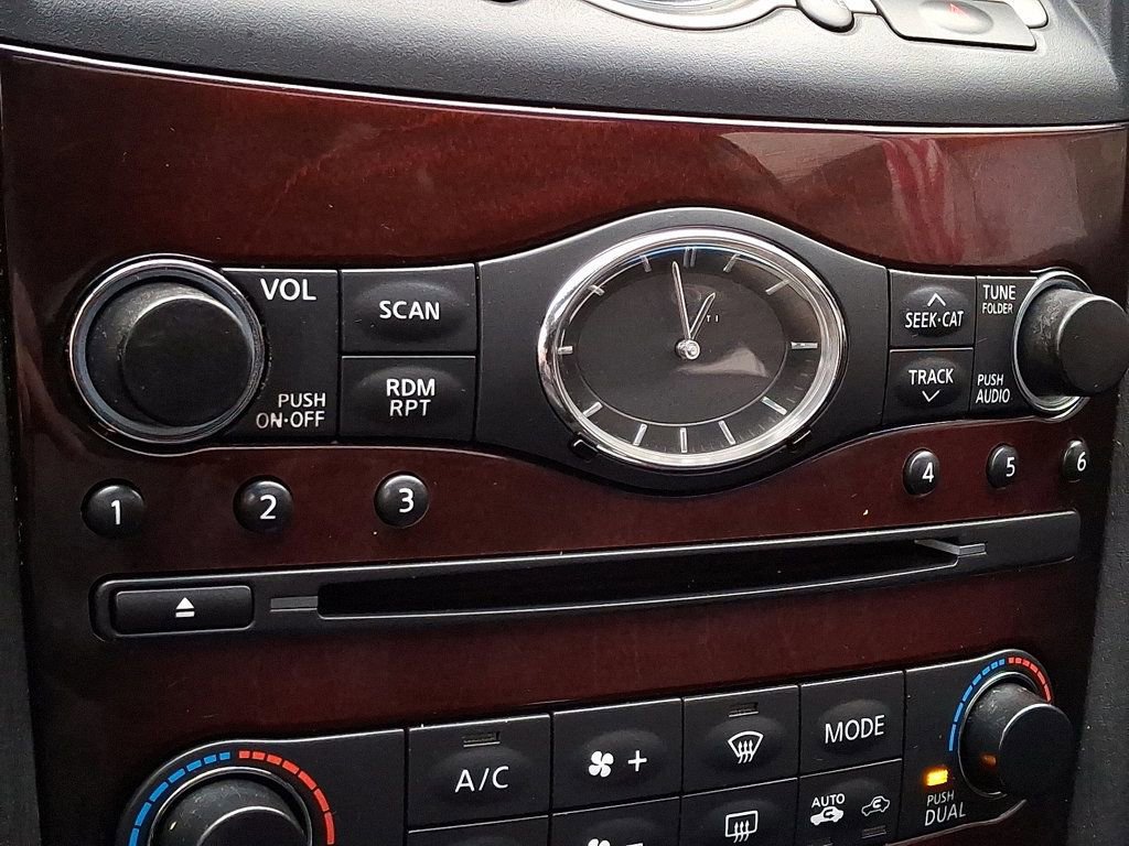 Used 2017 INFINITI QX50 AWD w/ Premium Plus Package image 18