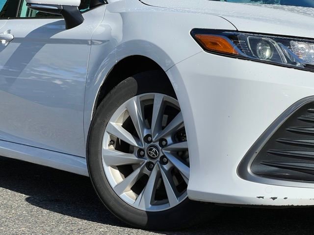 Used 2023 Toyota Camry LE w/ Convenience Package image 2