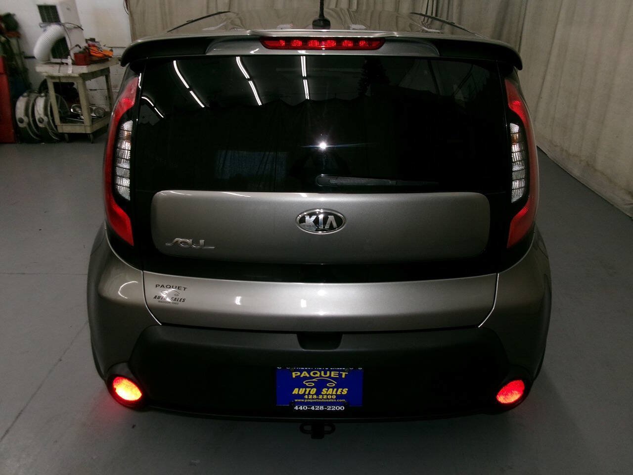 Used 2014 Kia Soul + FWD image 18