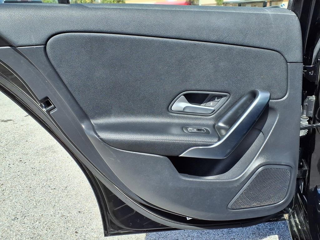Used 2021 Mercedes-Benz A 220 4MATIC image 21
