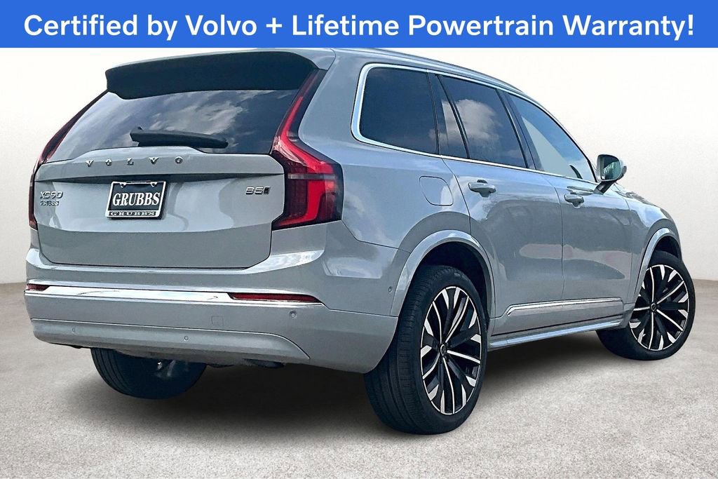 Certified 2025 Volvo XC90 B5 Plus image 2