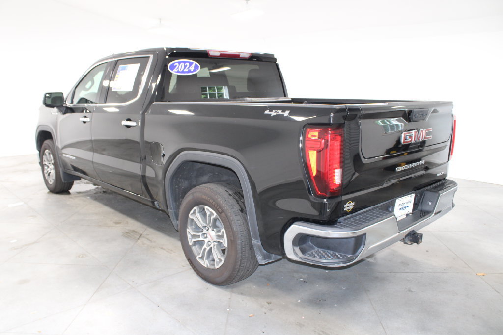 Used 2024 GMC Sierra 1500 SLT AWD/4WD image 7