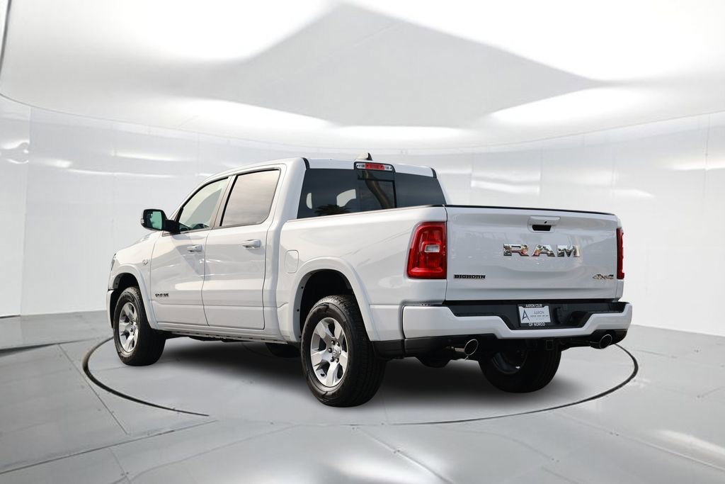 New 2026 RAM 1500 4x4 Crew Cab image 2