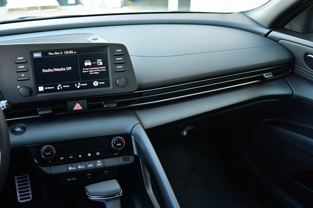 New 2026 Hyundai Elantra Sport image 34