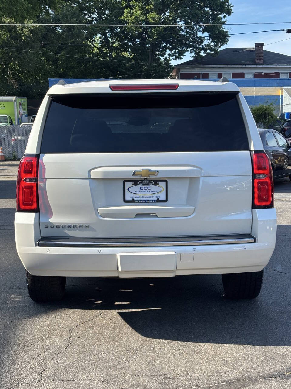 Used 2015 Chevrolet Suburban LTZ AWD/4WD image 7