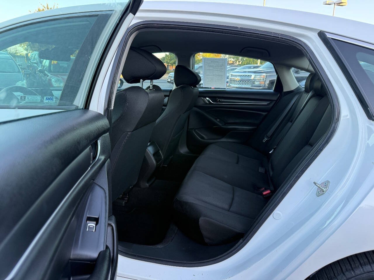 Used 2019 Honda Accord LX image 11