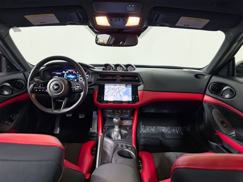 Certified 2024 Nissan Z Performance w/ Floor Mat Package image 13