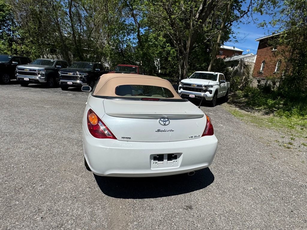 Used 2006 Toyota Solara SE FWD image 5