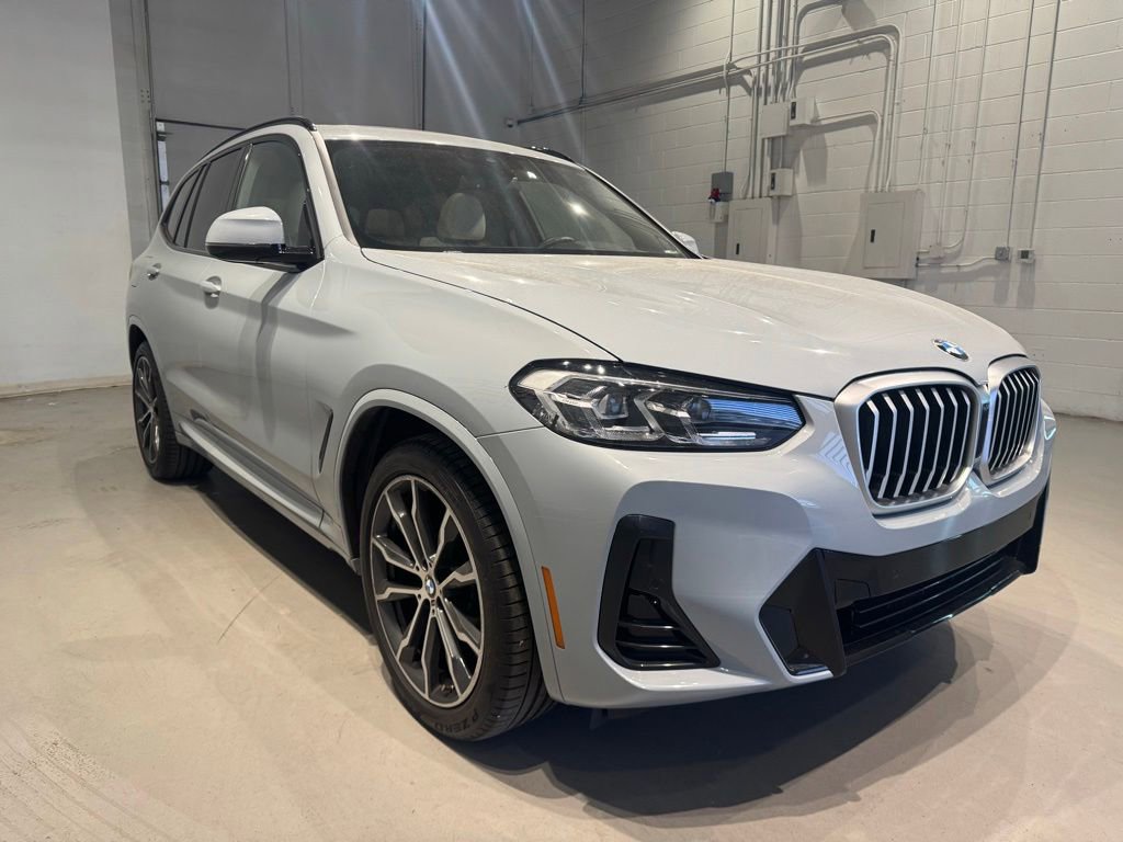 Used 2022 BMW X3 xDrive30i w/ M Sport Package 2 AWD/4WD image 13
