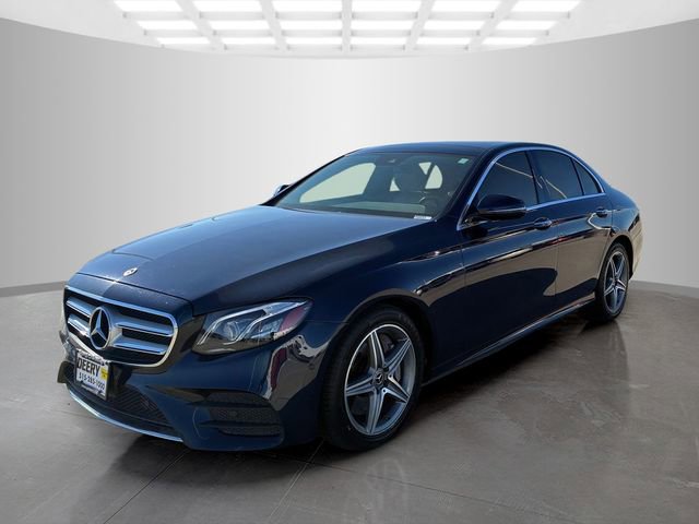 Used 2018 Mercedes-Benz E 300 4MATIC w/ Premium 2 Package image 8