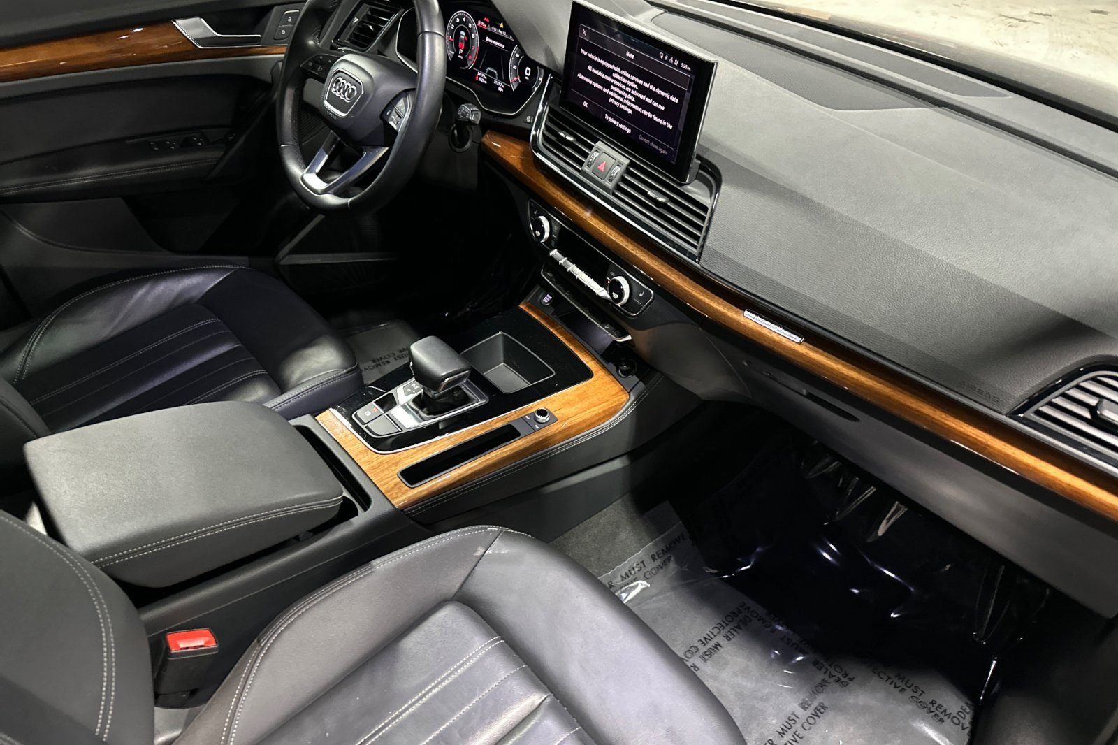 Used 2023 Audi Q5 2.0T Premium Plus w/ Premium Plus Package AWD/4WD image 15