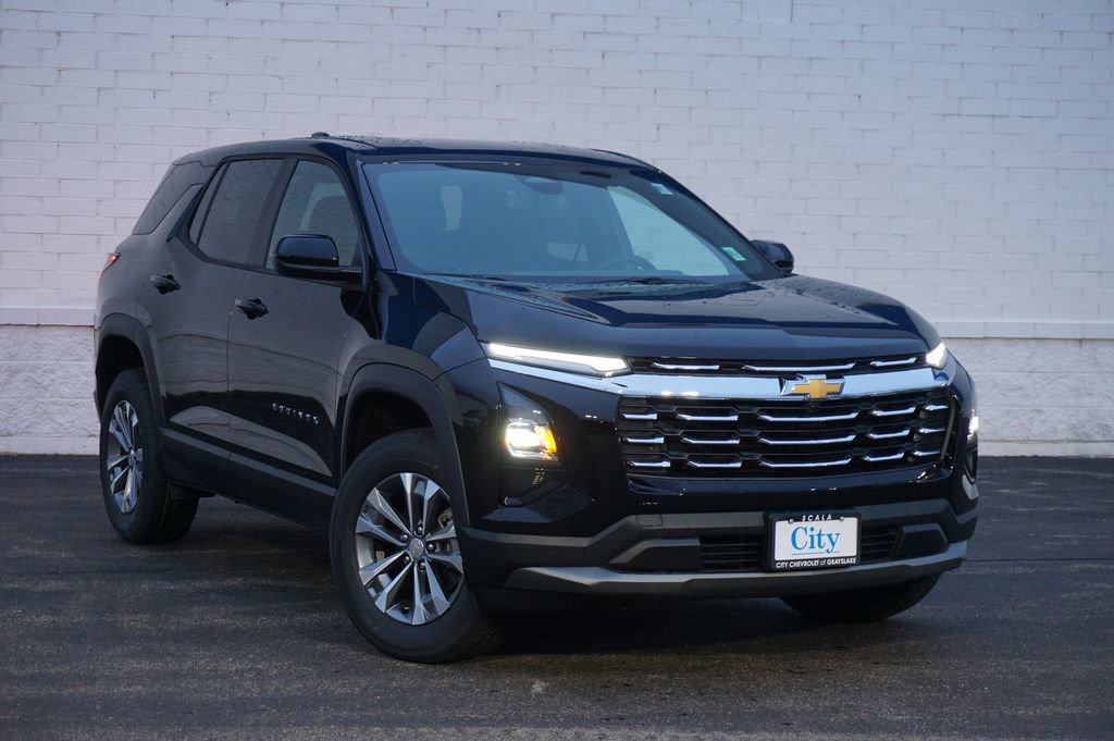 New 2025 Chevrolet Equinox LT FWD image 2