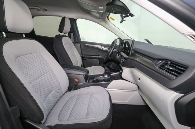 Used 2023 Ford Escape Active w/ Tech Pack #2 AWD/4WD image 17