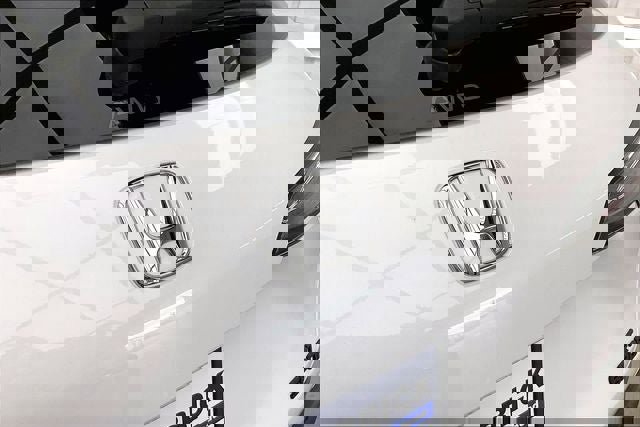 Certified 2024 Honda HR-V Sport image 31