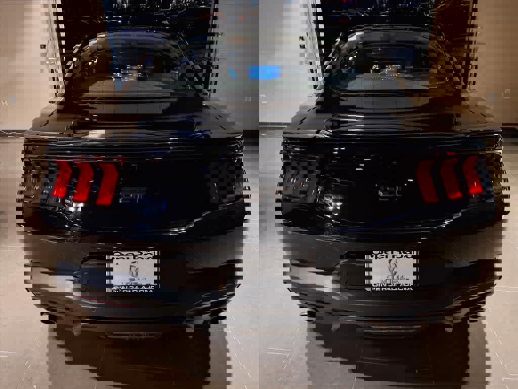 Used 2024 Ford Mustang GT Premium image 5