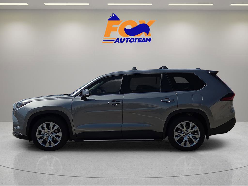 New 2026 Toyota Grand Highlander FWD image 2