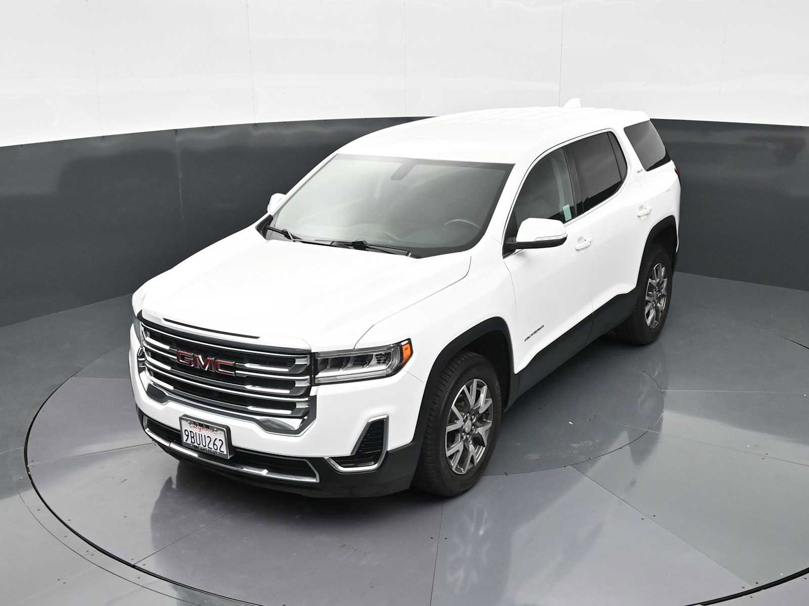 Used 2020 GMC Acadia SLE FWD image 18