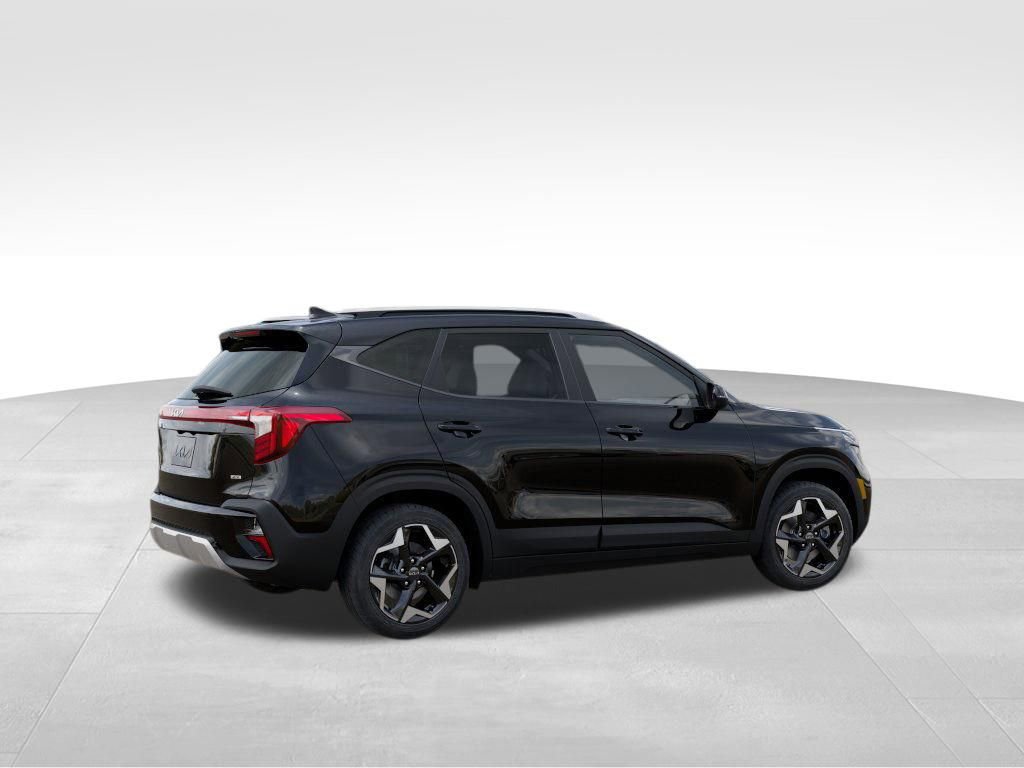 New 2026 Kia Seltos S image 6