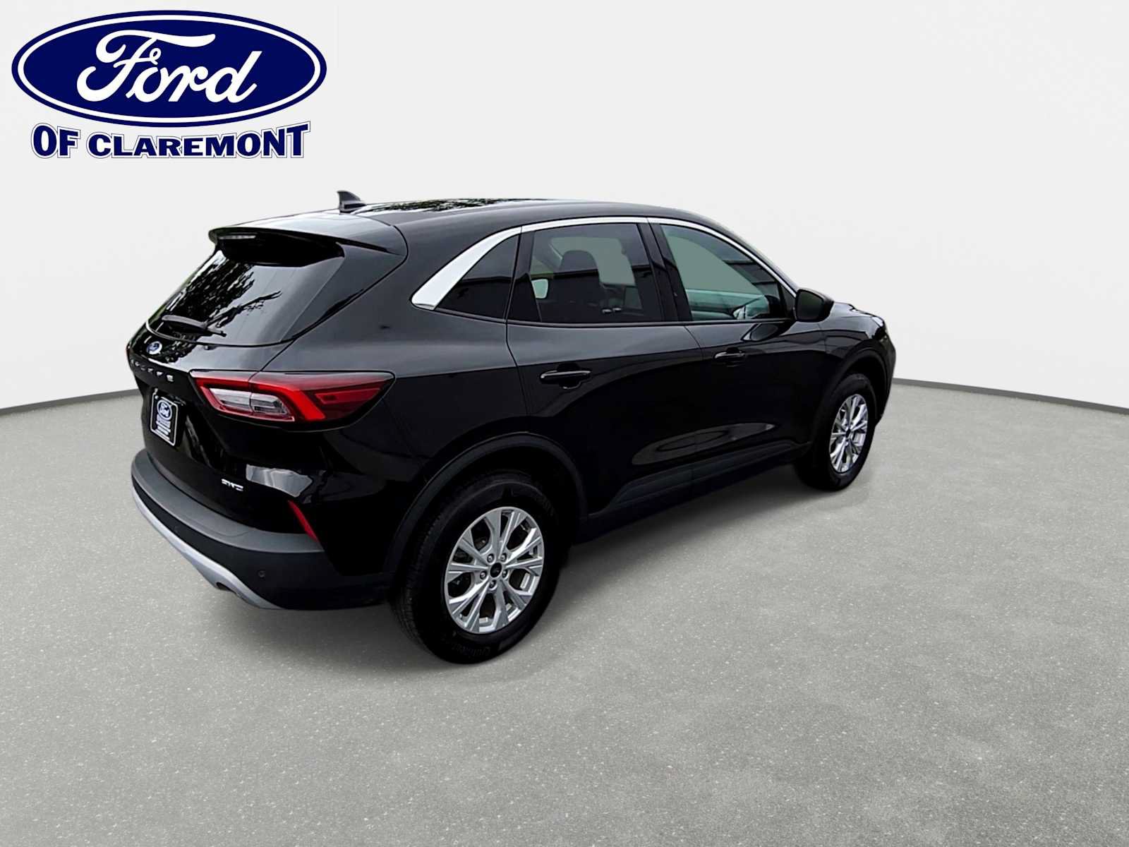 Used 2024 Ford Escape Active w/ Tech Pack #1 AWD/4WD image 8