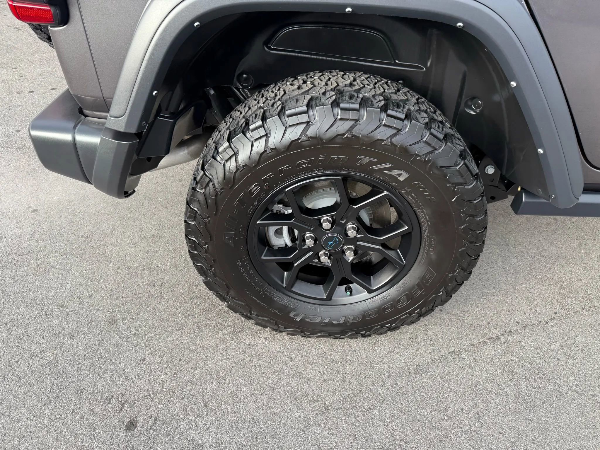 Used 2024 Jeep Wrangler Unlimited image 20