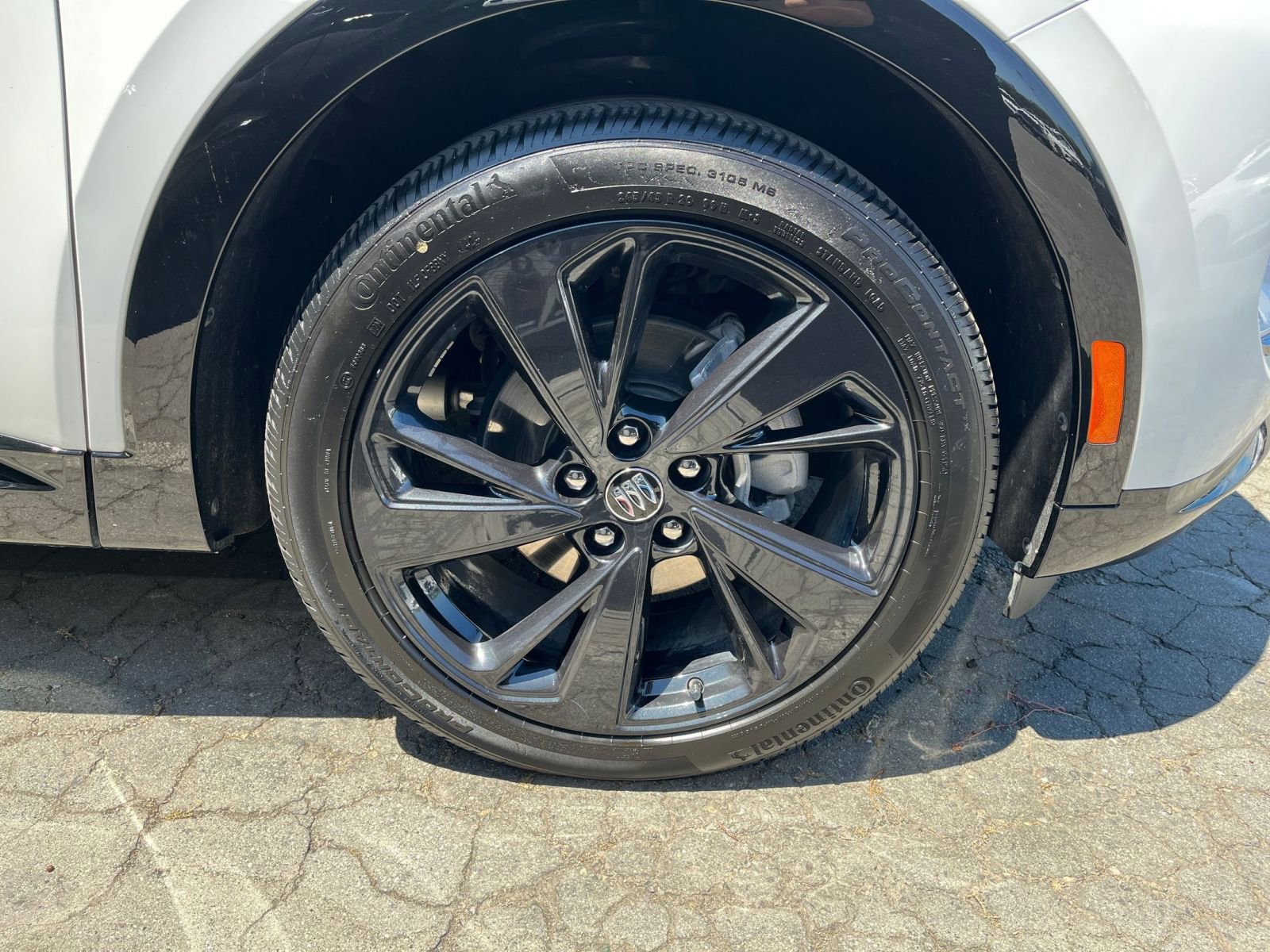 Used 2024 Buick Envision Sport Touring image 30