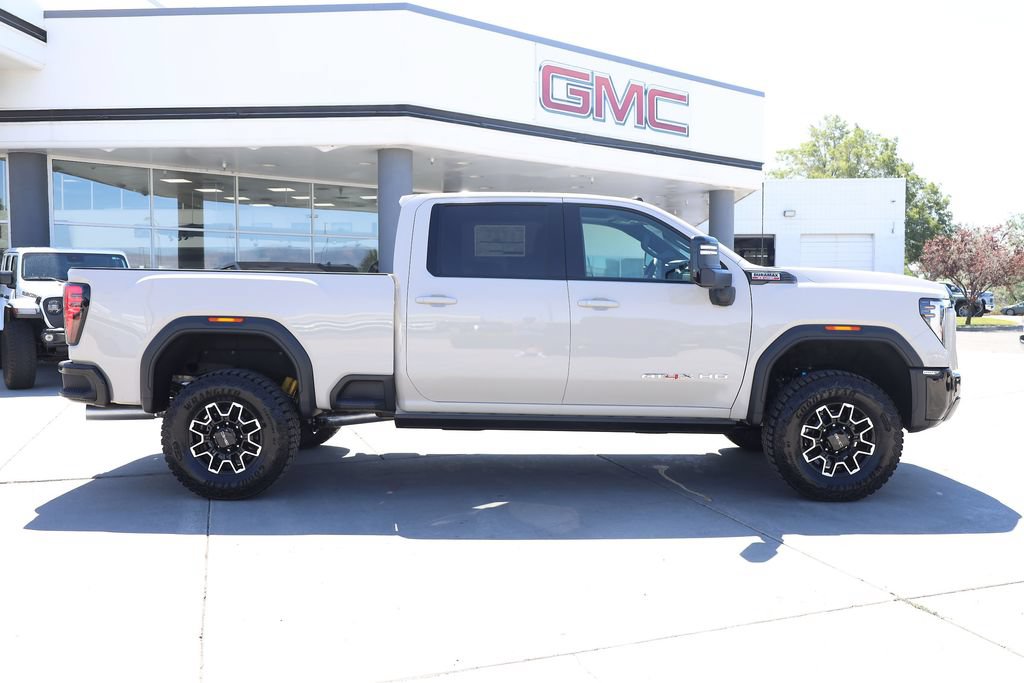 New 2026 GMC Sierra 2500 AT4X AWD/4WD image 7