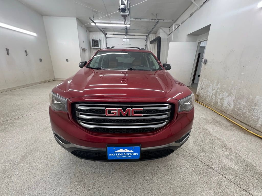 Used 2019 GMC Acadia SLT image 2