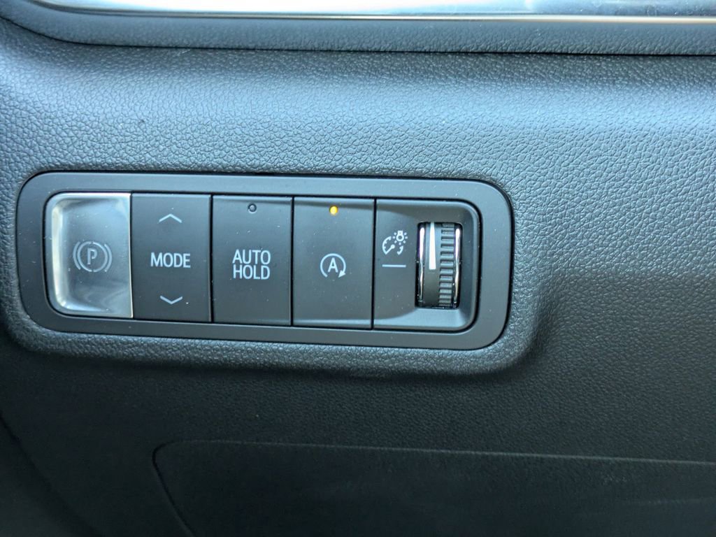 Used 2025 GMC Terrain Elevation image 26