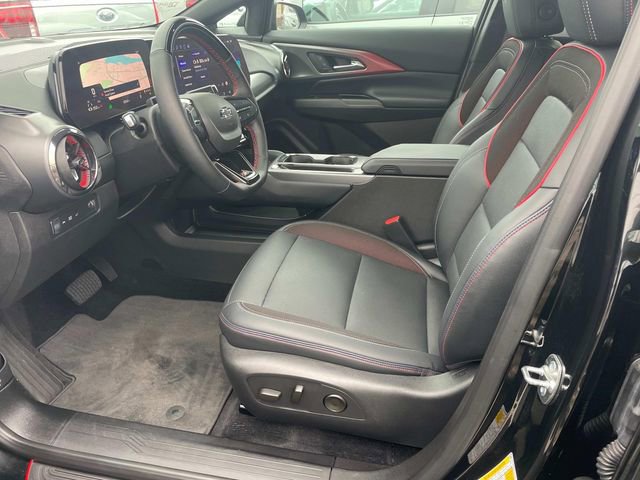 Used 2024 Chevrolet Equinox EV RS image 24