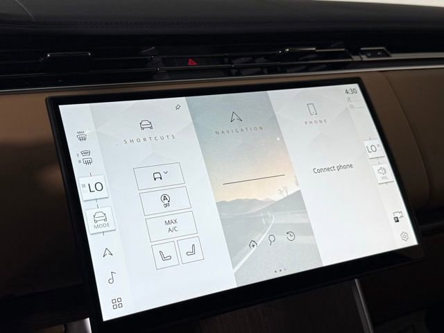 New 2025 Land Rover Range Rover SE image 16