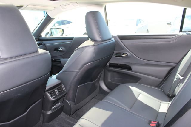 Certified 2023 Lexus ES 350 w/ Premium Package FWD image 9