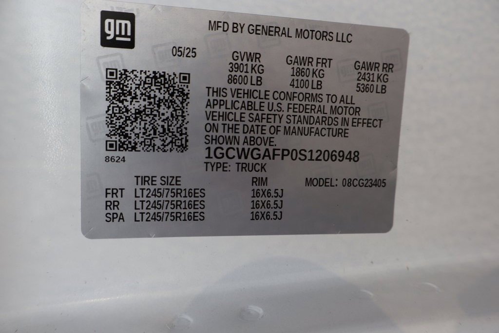 New 2025 Chevrolet Express 2500 Work Van w/ Driver Convenience Package image 32