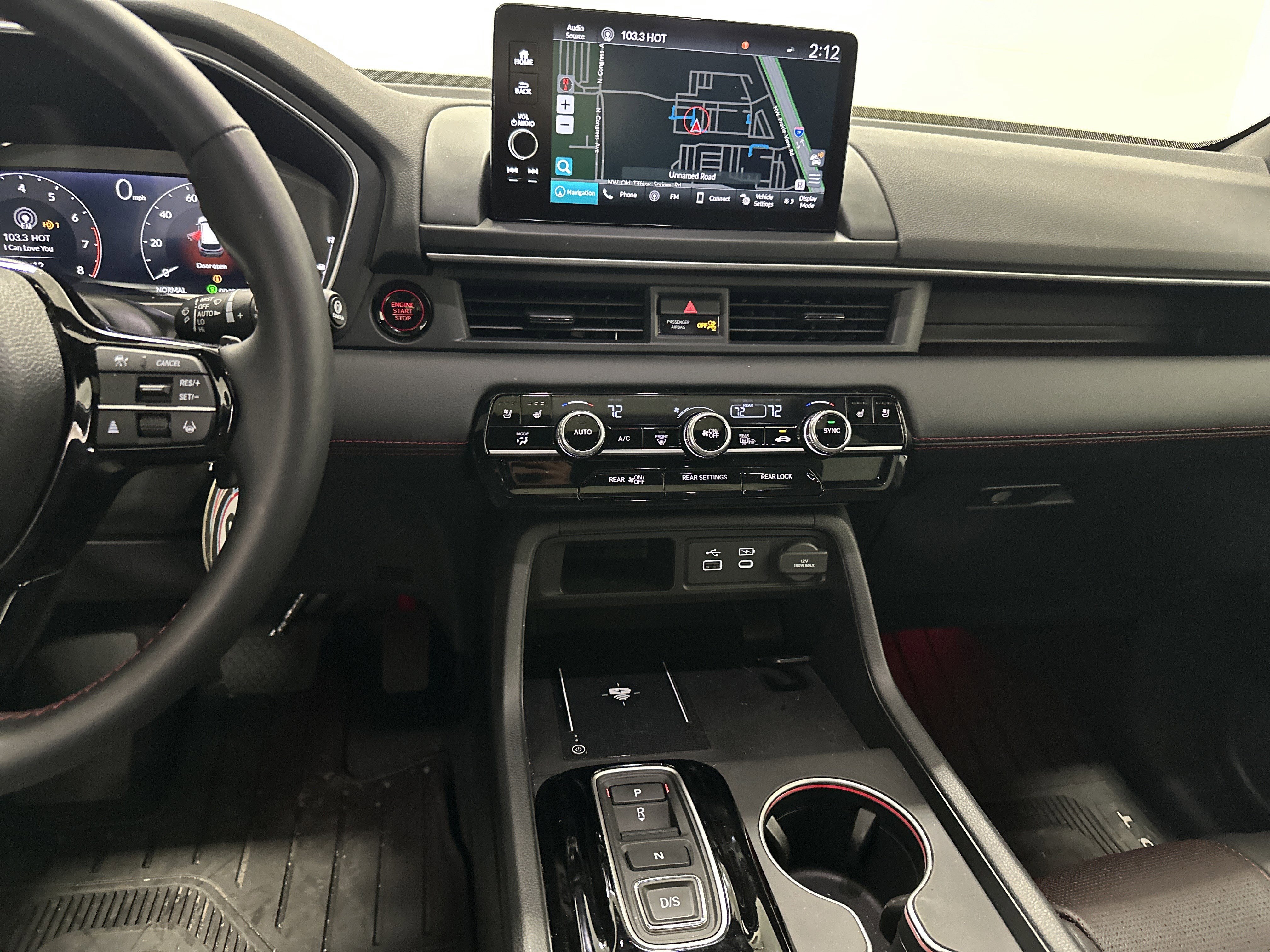 Used 2025 Honda Pilot Black Edition image 30