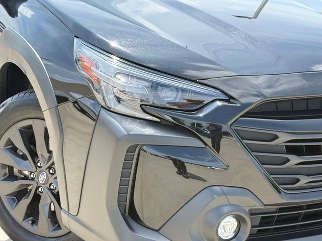Used 2025 Subaru Outback Onyx Edition AWD/4WD image 3