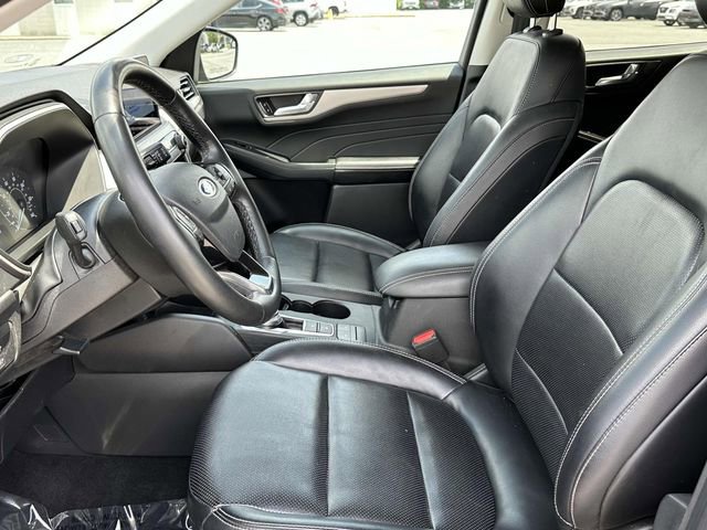 Certified 2021 Ford Escape SEL image 16