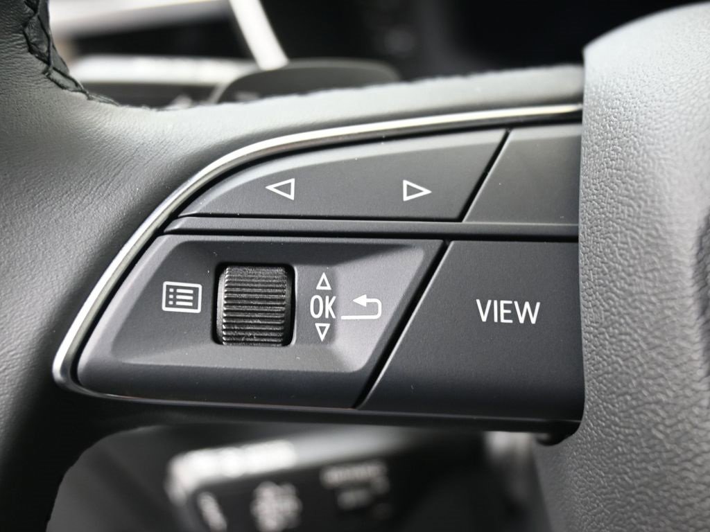 New 2025 Audi Q3 2.0T Premium image 24