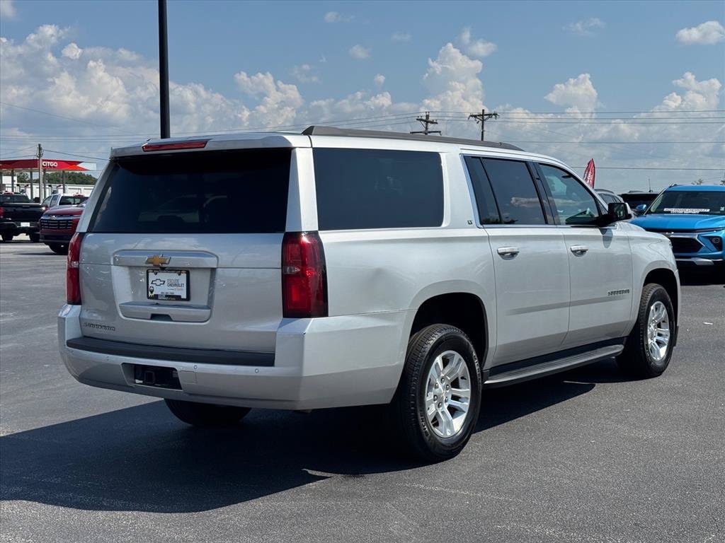 Used 2019 Chevrolet Suburban LT RWD image 3
