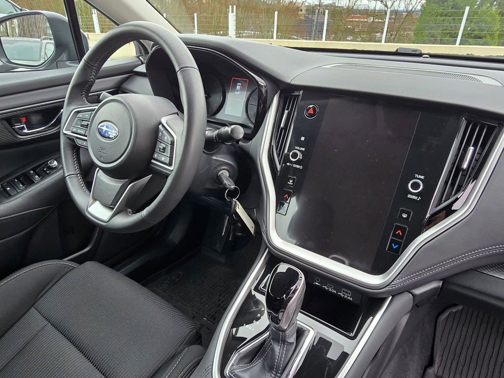 Used 2025 Subaru Legacy Premium image 11