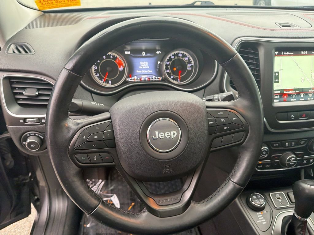 Used 2019 Jeep Cherokee Trailhawk image 20